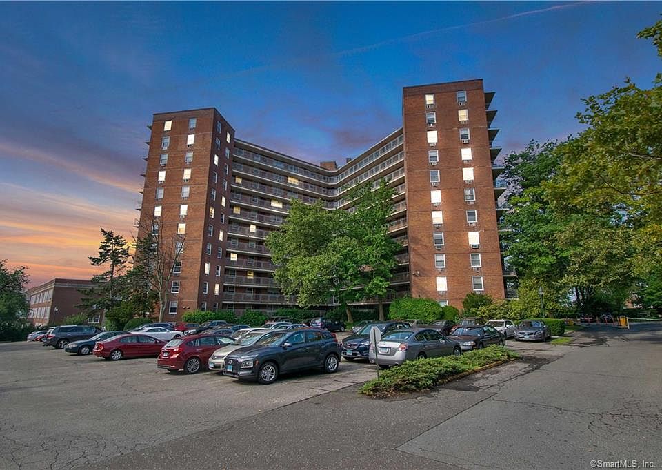 1st image of 71 Strawberry Hill Ave #1114