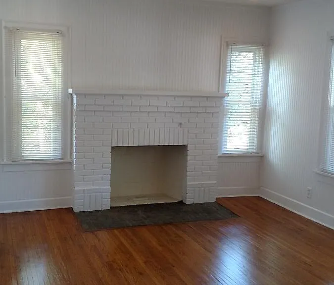 106 N Union St — Photo 5