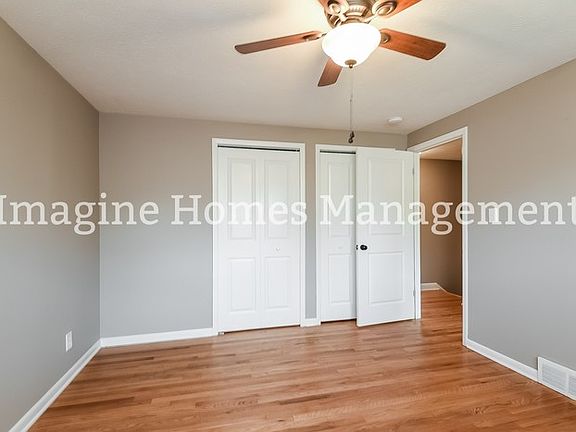 5th image of 23963 Vincent Dr