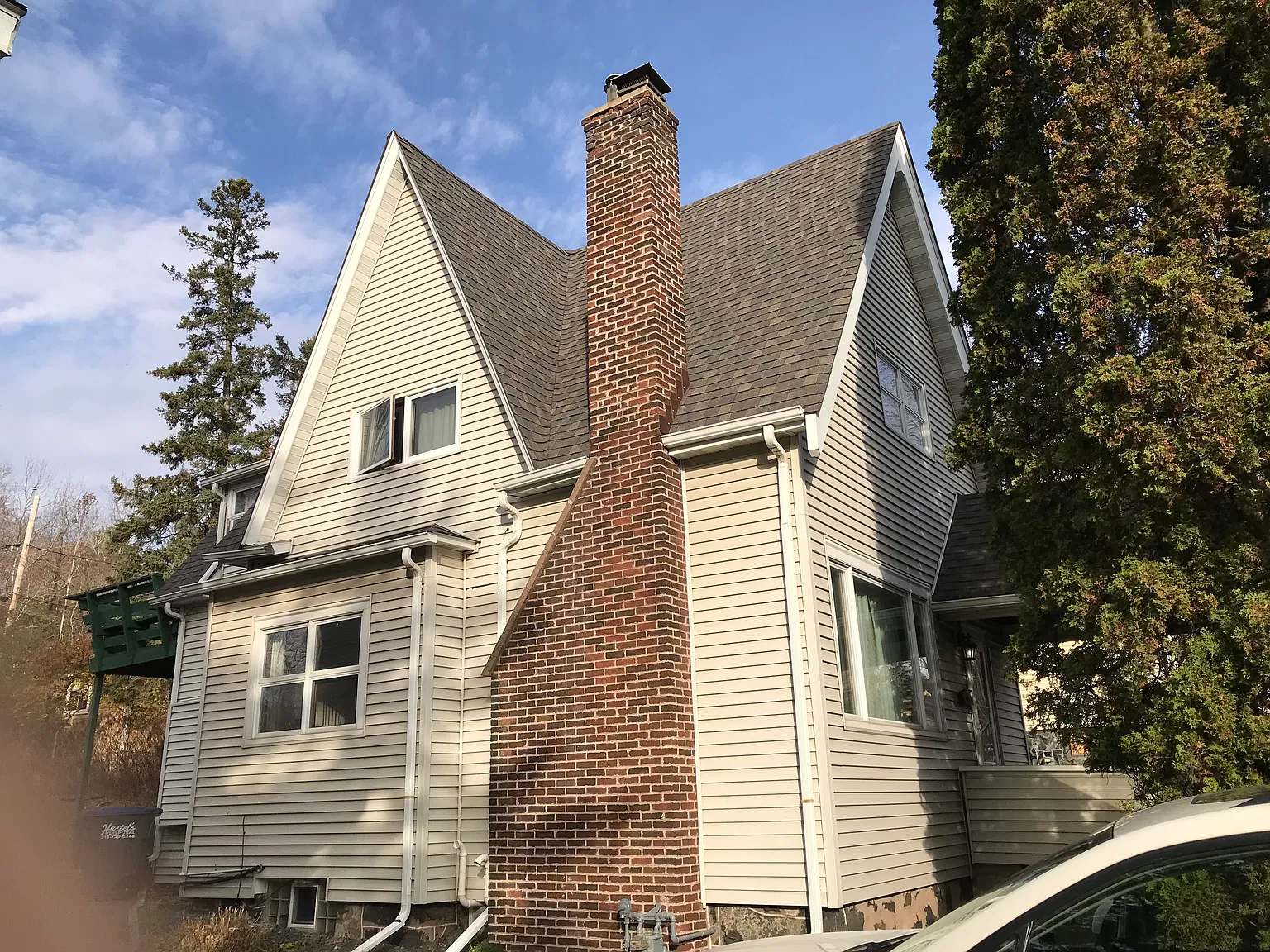 615 Woodland Ave — Photo 2