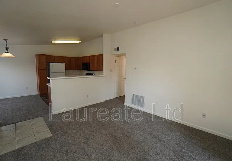 9962 E Idaho Cir #202 — Photo 4