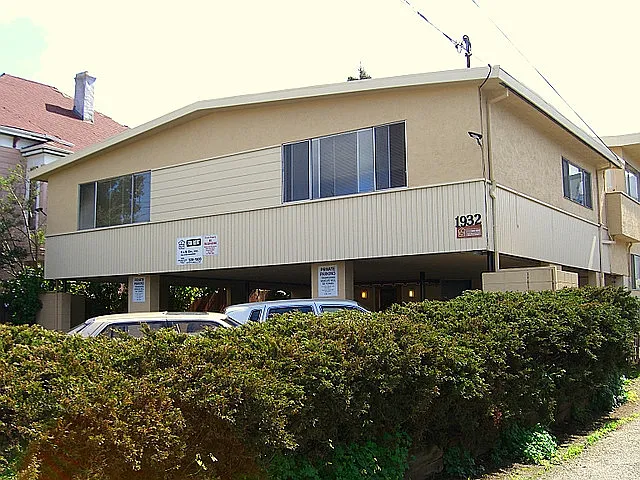 this is a great 1-bdr right in the heart of Berkeley — Photo 2