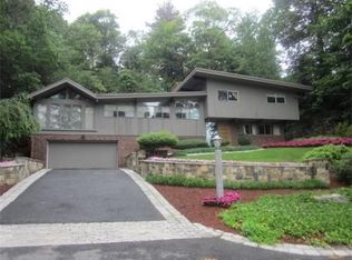 33 McCall Rd, Winchester, MA 01890