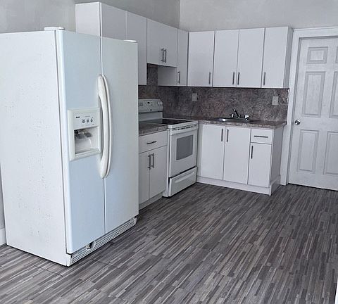 4th image of 215 Calabria Ave APT 1
