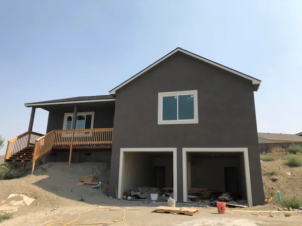 205 SW San Juan Ct, Prosser, WA 99350
