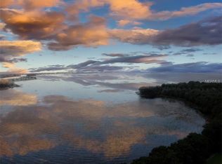 11445 Lane Park Rd, Tavares, FL 32778