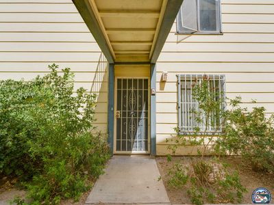250 S Waterman Ave APT A, El Centro, CA, 92243