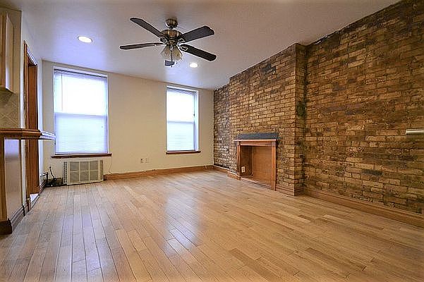 1st image of 536 E 6th St APT 3