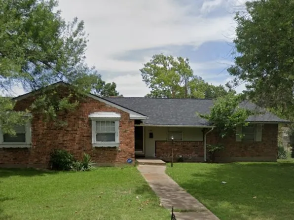 1221 Toltec Dr, Dallas, TX 75232