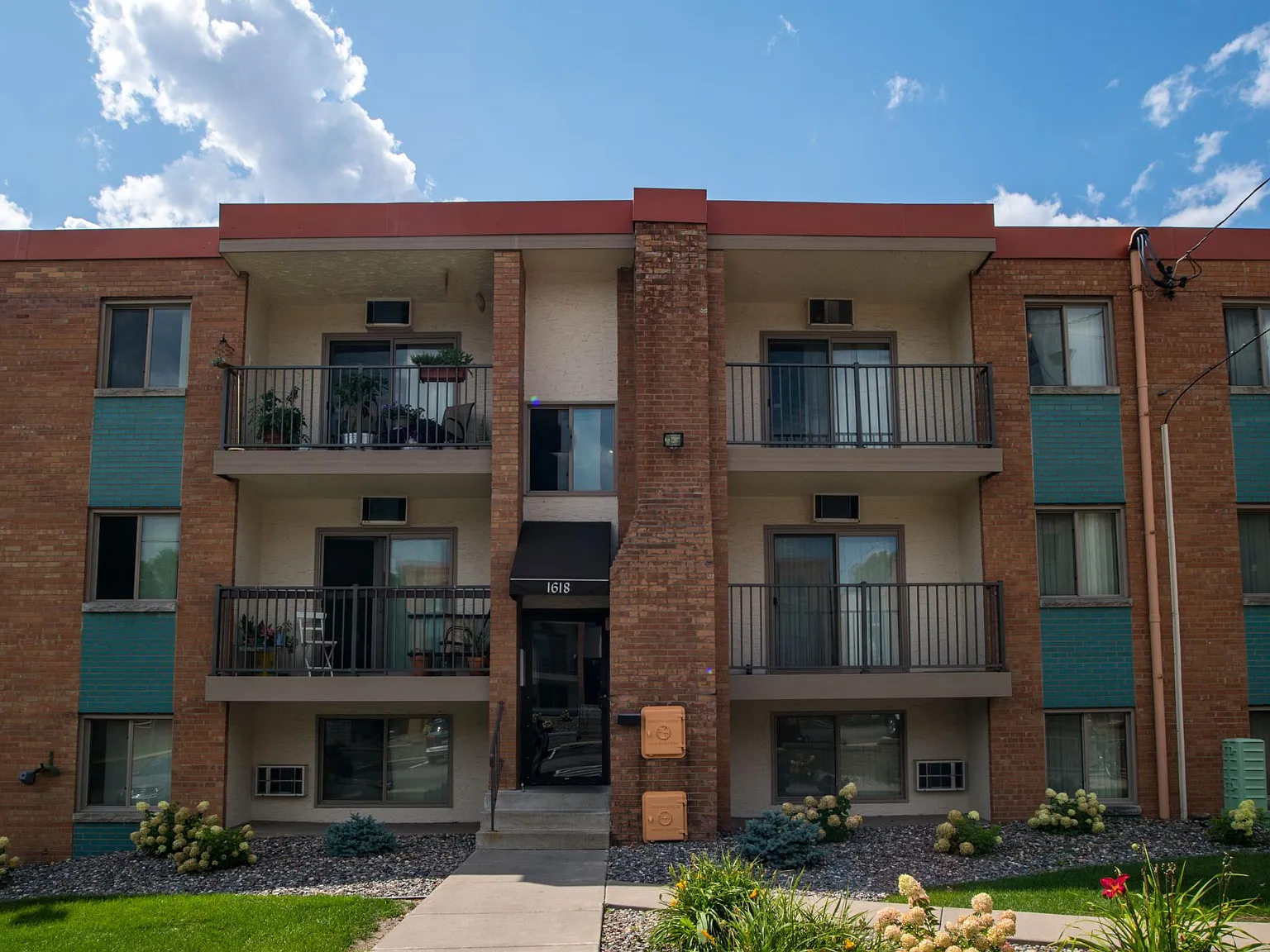 Lauderdale Hollows Apartments — Photo 4