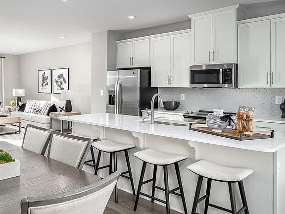 Mozart w 2-Car Garage