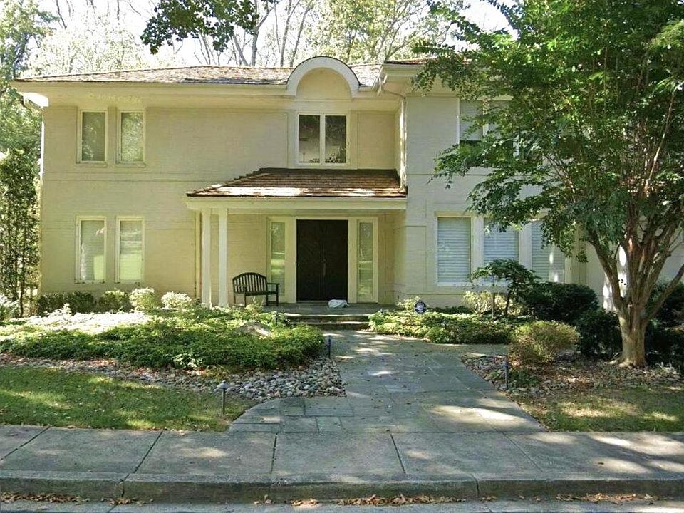 1st image of 7820 Laurel Leaf Dr