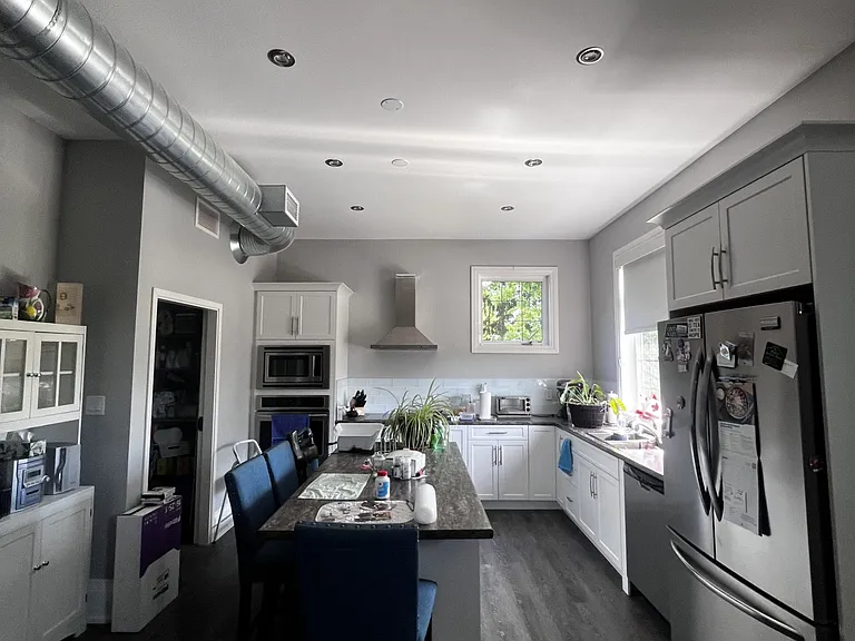 71 Wilson St E — Photo 3