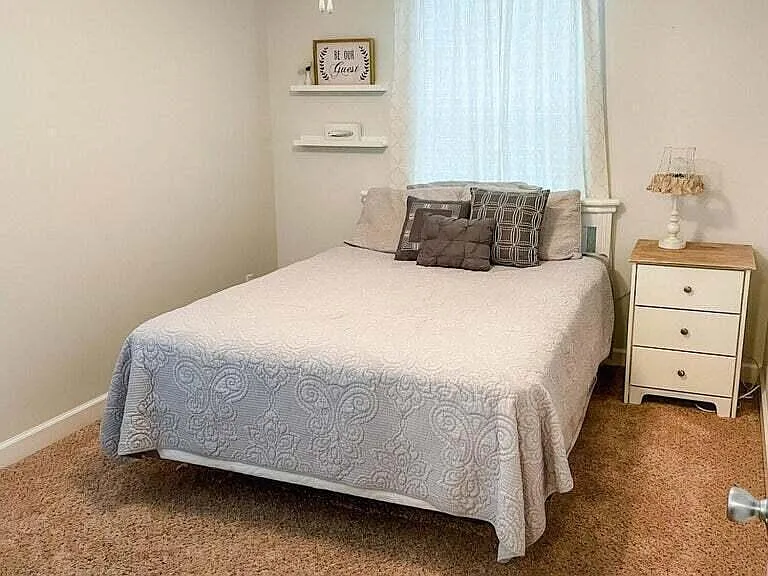 2417 Causeway Manor Ct — Photo 15