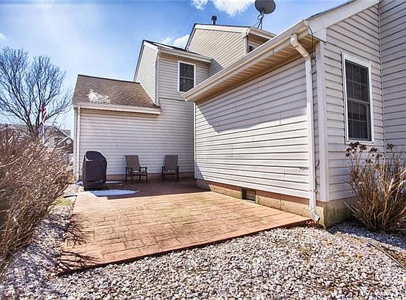 4th image of 4864 Concord Dr