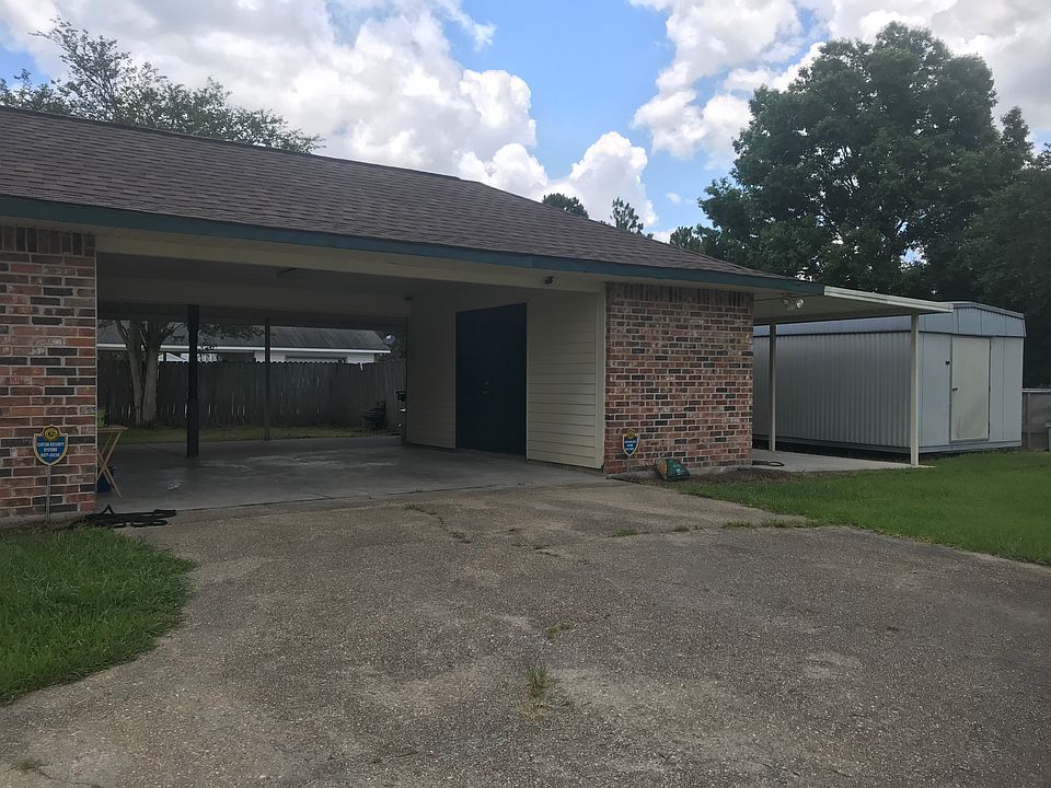 2nd image of 20375 Sallie Dr