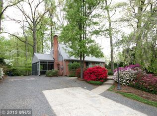 5630 Southampton Dr, Springfield, VA 22151