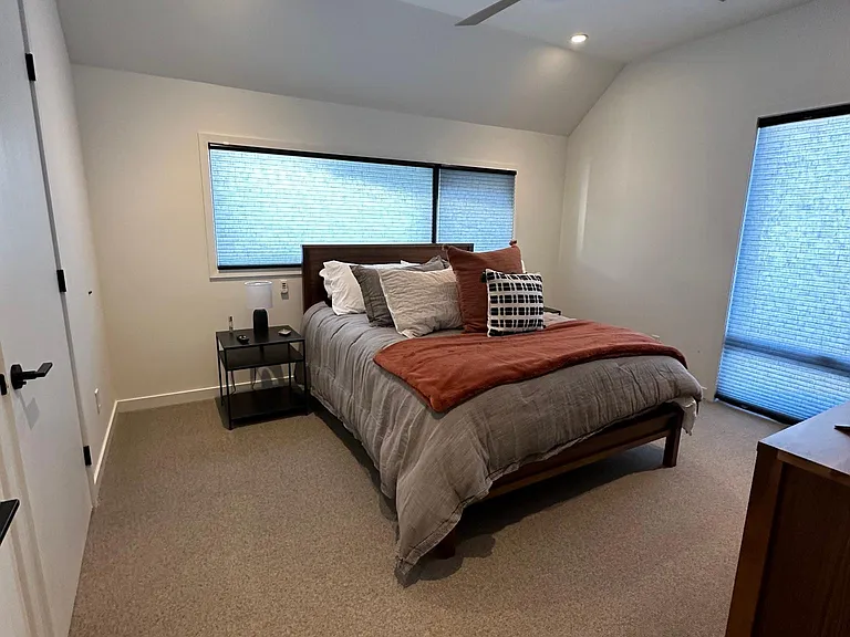 69 Jameson Dr — Photo 19