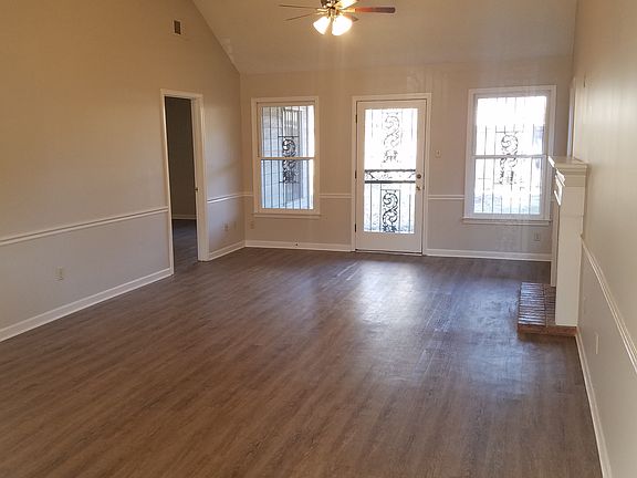 3rd image of 7176 N Germanwood Ct