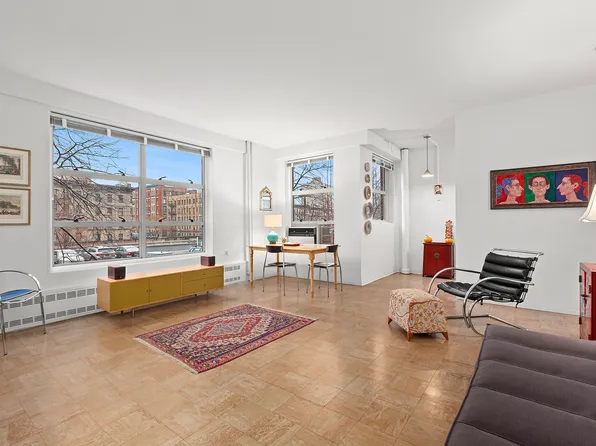 100 Lasalle Street 4A image 2 of 22