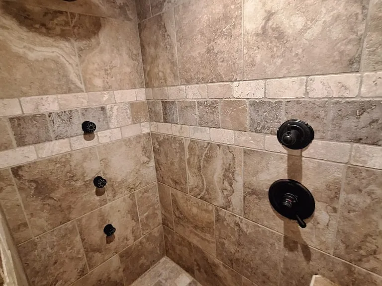 1700 W Circle Dr — Photo 5