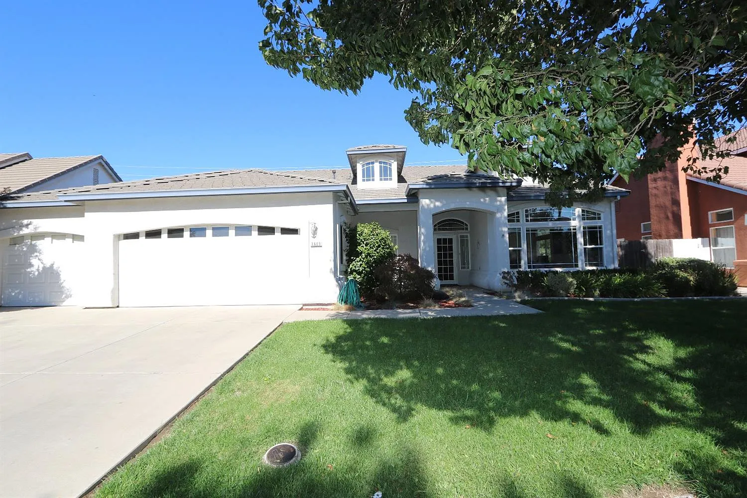 3609 Chant Dr photo 1
