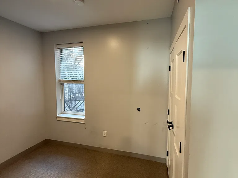 103 Hemenway St #8 — Photo 5