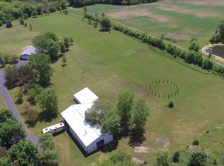 12511 280th Ave, Trevor, WI 53179