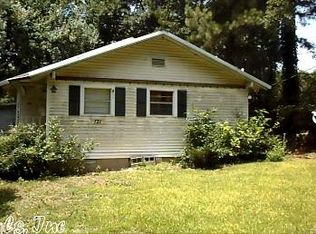 121 S Aaronfield Rd, Benton, AR 72015