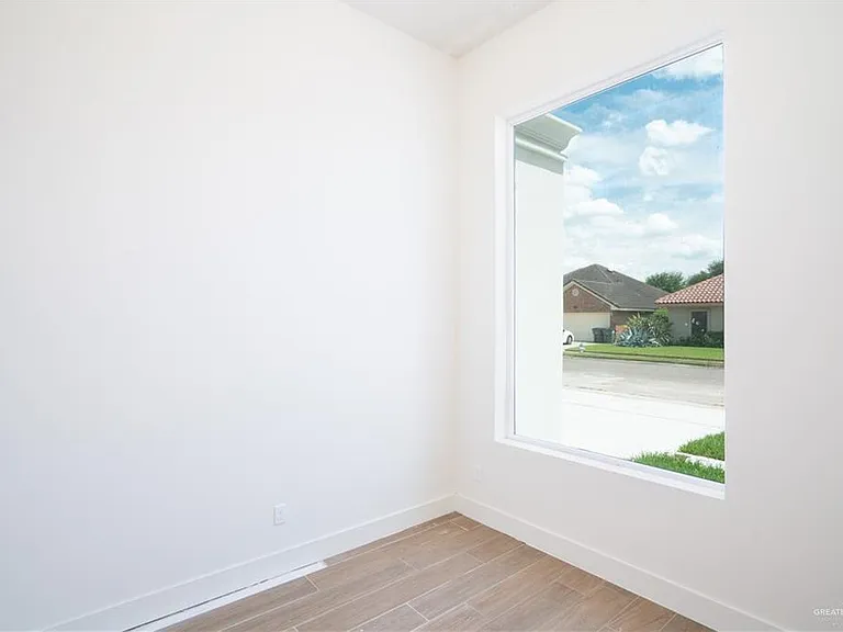 2607 Cottonwood St — Photo 22