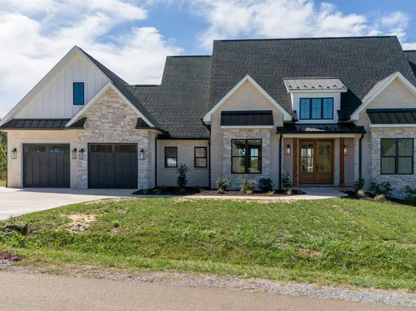 1131 Bravo Ln, Forest, VA 24551