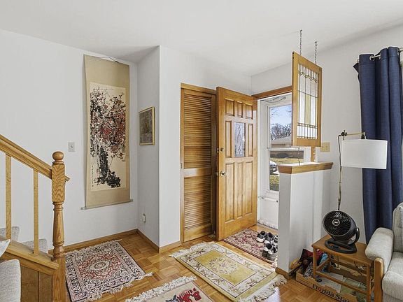 4th image of 5302 Athens AVENUE