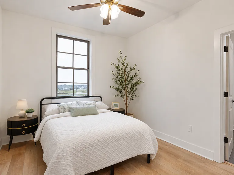 315 Sandstone Ave #2 — Photo 9