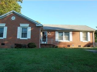 2700 Dulaire Rd, Greensboro, NC 27407