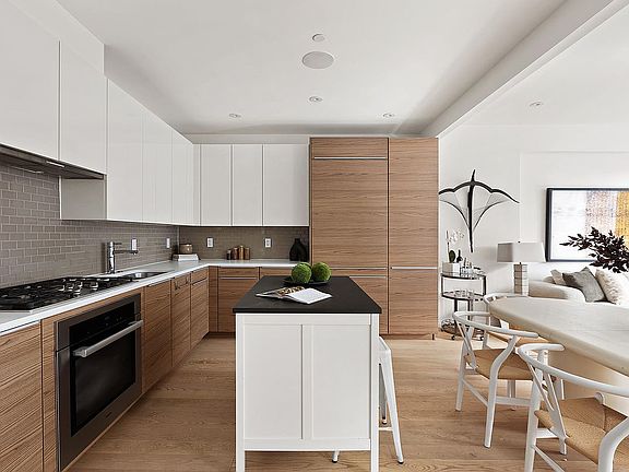 2nd image of 337 E 62nd St APT 1A
