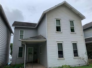 208 Main St, Brownsville, PA