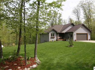 37414 Sugarbush Trl, Cohasset, MN 55721