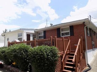 2107 Knob Creek Rd, Johnson City, TN 37604