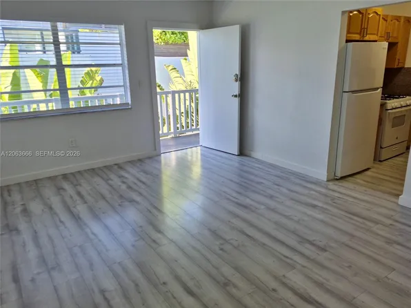 344 Meridian Ave APT 4B, Miami Beach, FL 33139