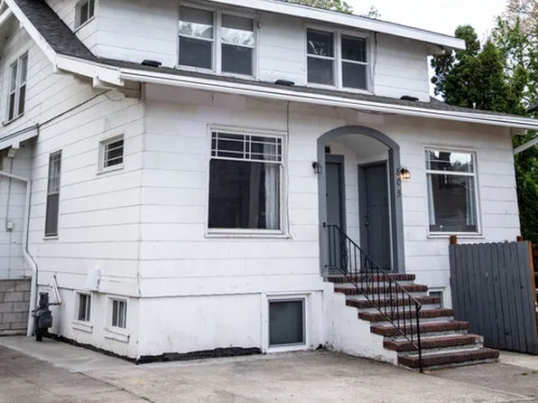 805 NE California St #2.5, Pullman, WA 99163