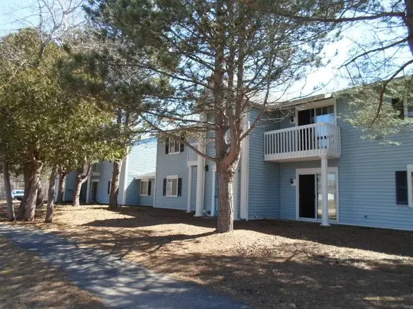 Huron Apartments