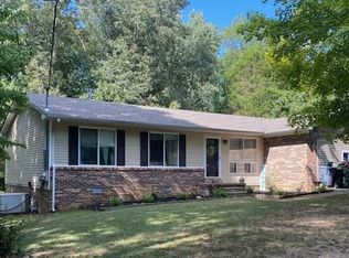 1008 Hickory St, Lawrenceburg, TN 38464