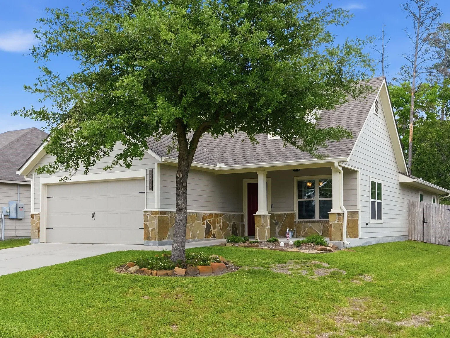 3 bed, 2.0 bath, 1694 sqft, $1,800 — Photo 4