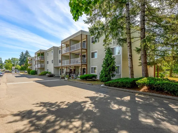 1130 Willemar Ave #107, Courtenay, BC V9N 3L9