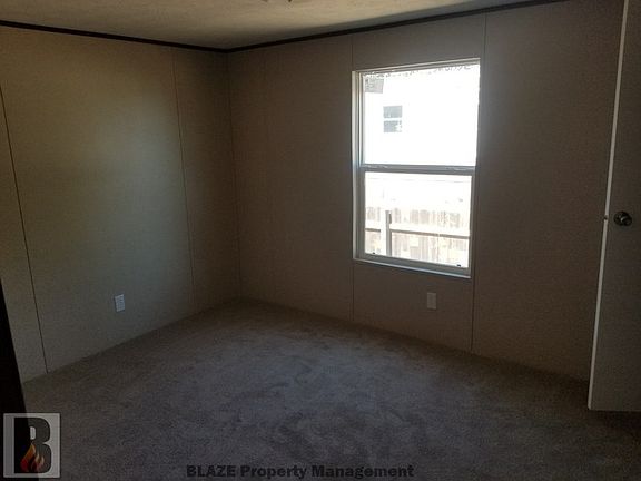 5th image of 4627 Pond Dr