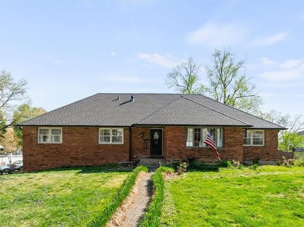 11823 Locust St, Kansas City, MO 64131