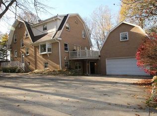 4440 Charles St, Rockford, IL 61108