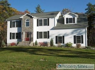 106 Laurel Ridge Dr, Lake Ariel, PA 18436