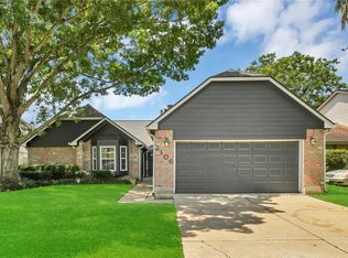 2106 Echo Rdg, Sugar Land, TX 77478