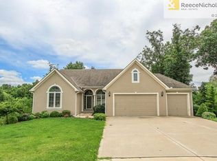 15308 N Bales Rd, Smithville, MO 64089
